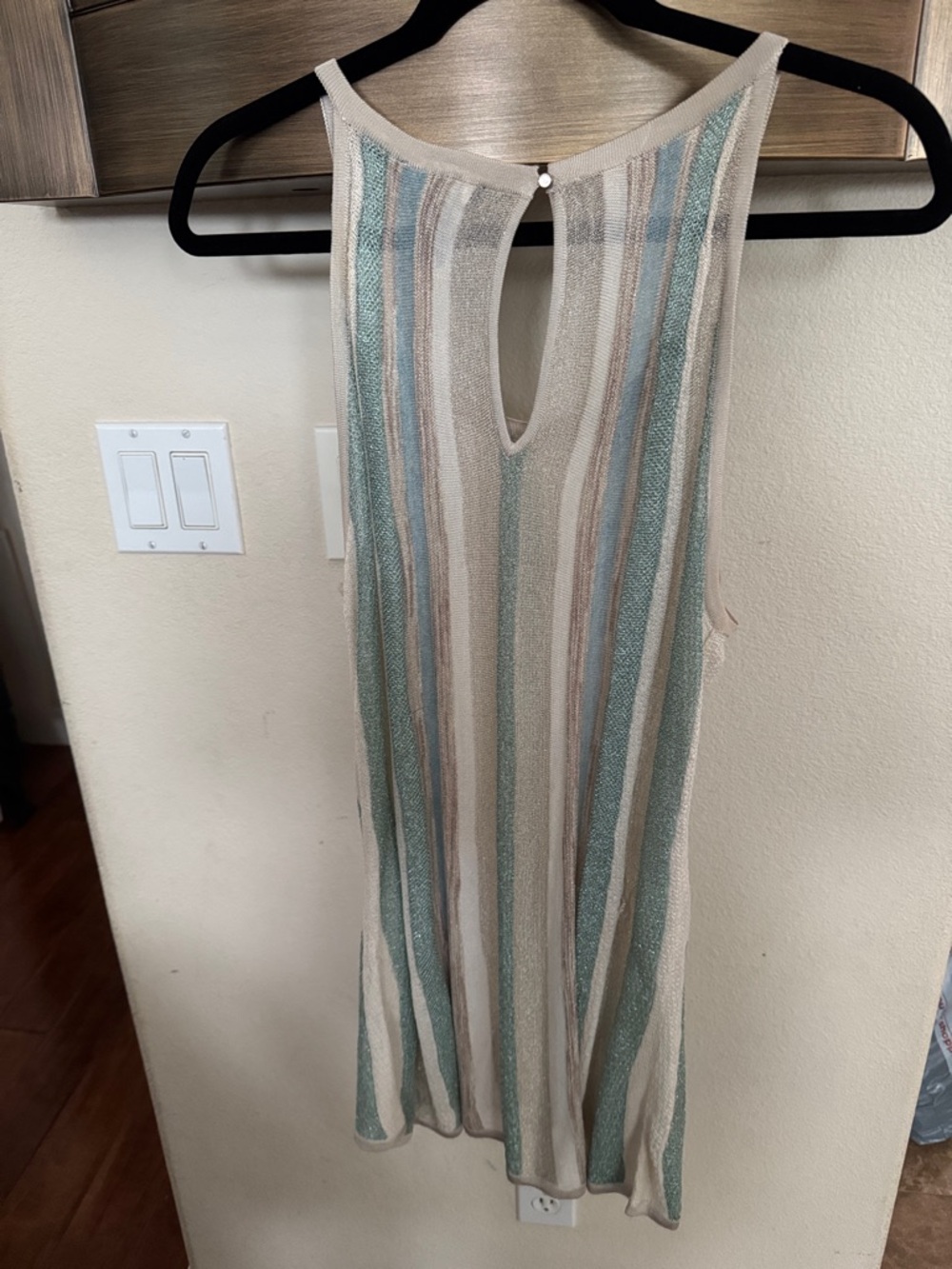 White House Black Market Cream, Teal & Beige Striped Sleeveless Tank - Picture 4 of 5
